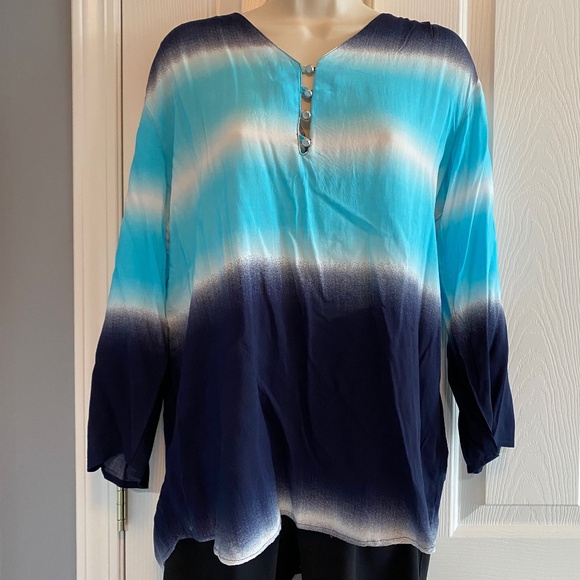 BUY 2 ITEMS & GET 1 FREE: Haggar Transitions Blouse Sz L - Picture 1 of 9